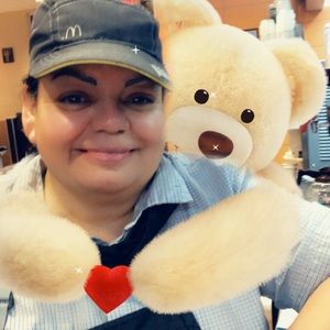 Meet your Posher, Sylvia